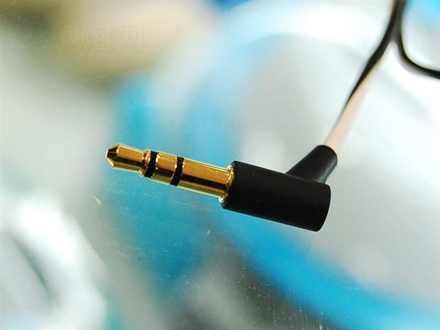 In-Ear ��������