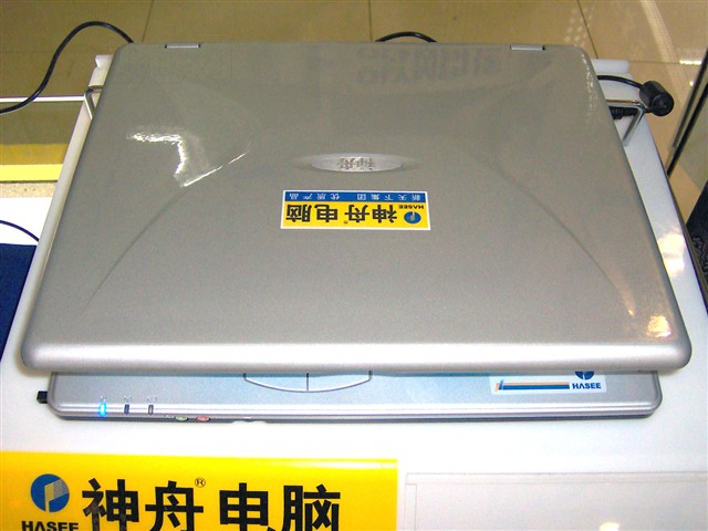 ���۳���A212C�ʼǱ� ����鿴��һ��