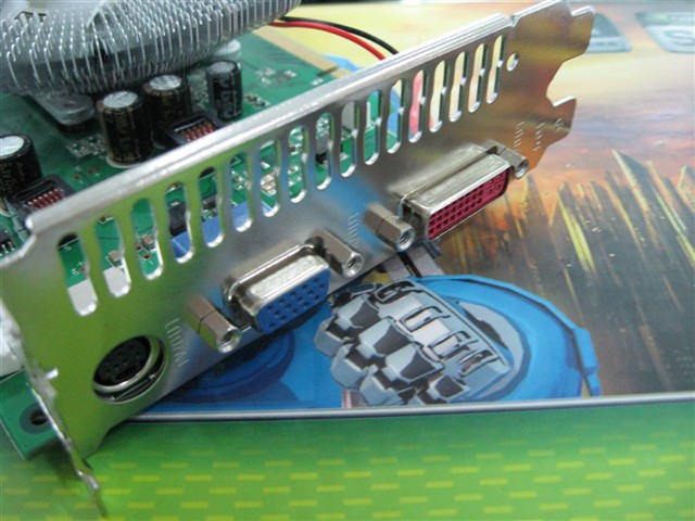 ӯͨG8600GT-256GD2�������Կ� ����鿴��һ��