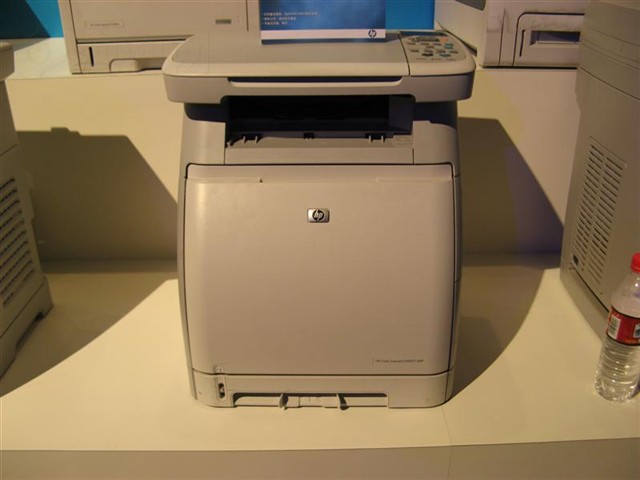 Color LaserJet CM1017һ���