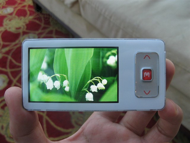 Ŧ��MOMO X6 (2G)MP3 ����鿴��һ��