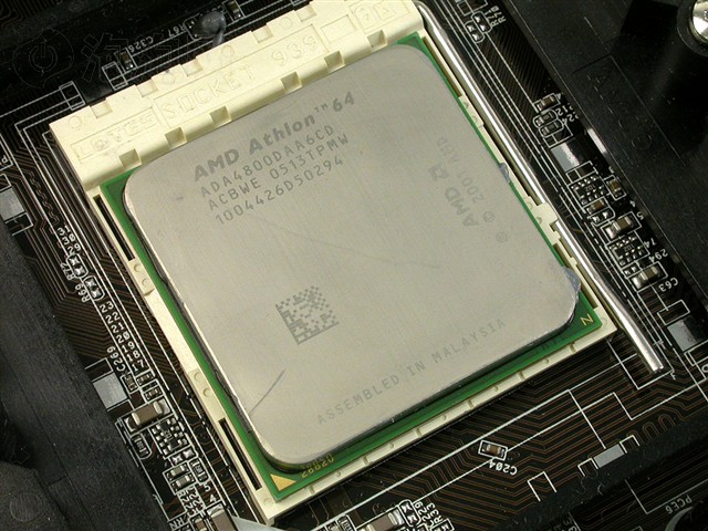 ����64 X2 4800+(��)CPU