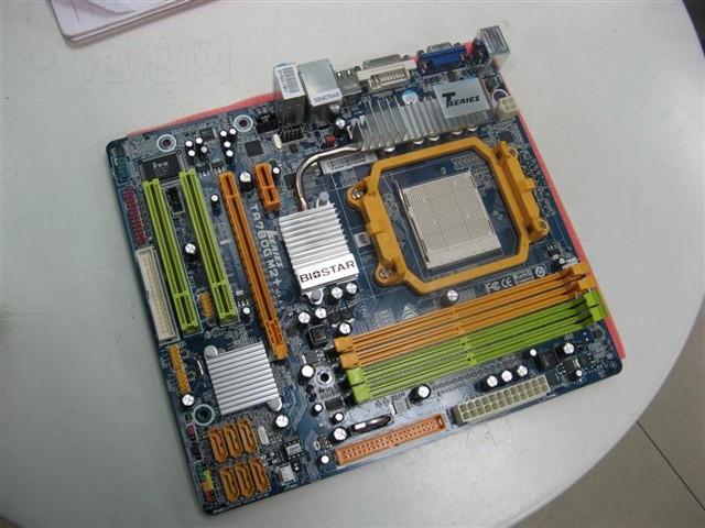 ӳ̩TA780G M2+���� ����鿴��һ��