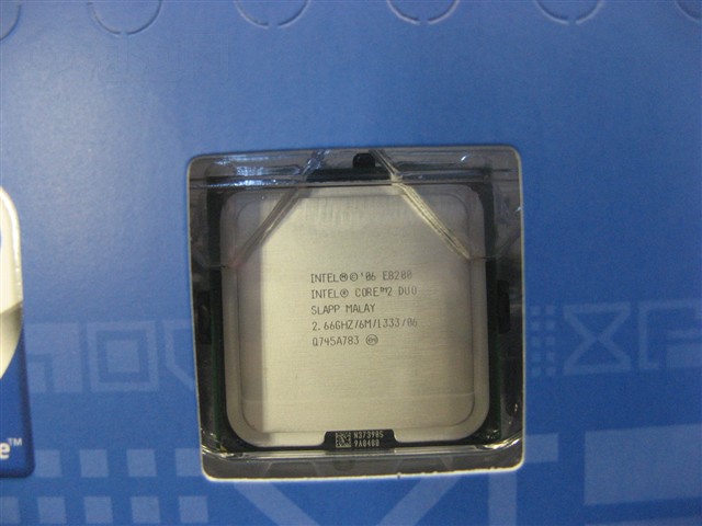 ���2˫�� E8200(��)CPU