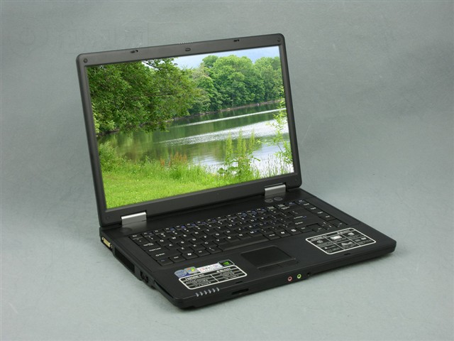 ���۳���L555T�ʼǱ� ����鿴��һ��