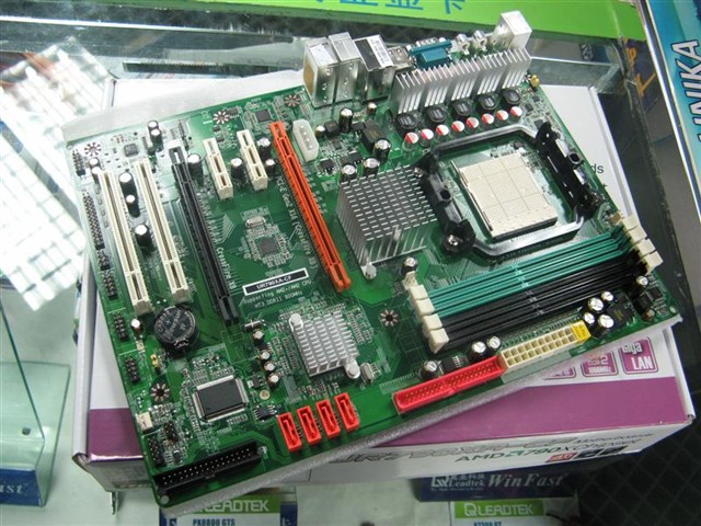 UR790XA-CF����