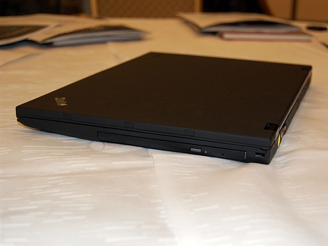 ThinkPadX300 6477HC1�ʼǱ� ����鿴��һ��