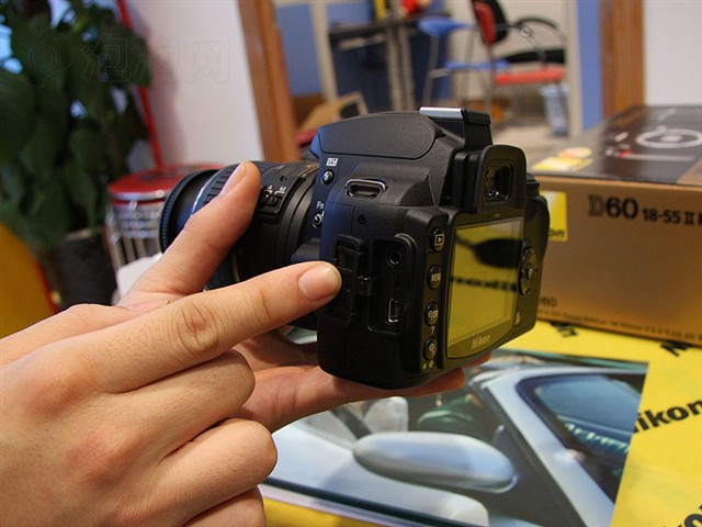 �῵D60(��ͷ�׻�18-55)������� ����鿴��һ��