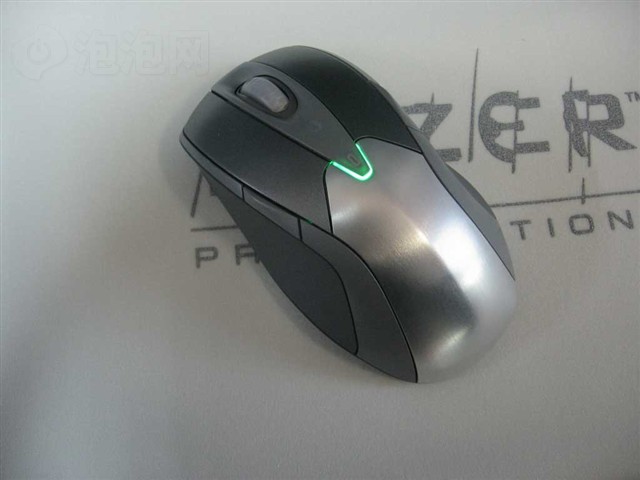 ΢��Wireless Laser Mouse 8000��� ����鿴��һ��