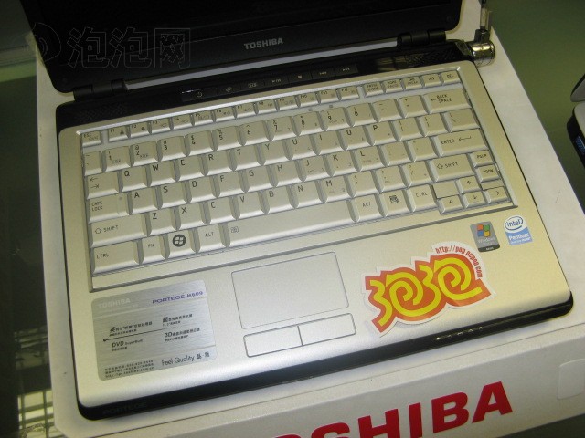 ��֥Portege M609�ʼǱ� ����鿴��һ��