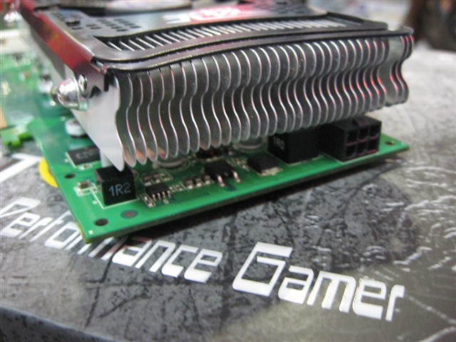 ˫���޼�9600GT����������Կ� ����鿴��һ��