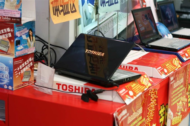 ��֥Satellite M215(�����)�ʼǱ� ����鿴��һ��