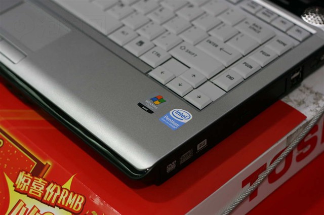 ��֥Satellite M215(�����)�ʼǱ� ����鿴��һ��