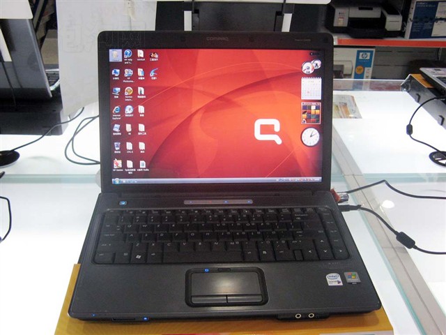 ����Compaq Presario V3803TX(KS396PA)�ʼǱ� ����鿴��һ��