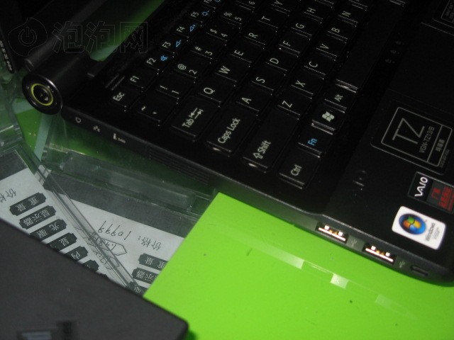 ����VGN-TZ33/B(��觺�)�ʼǱ� ����鿴��һ��