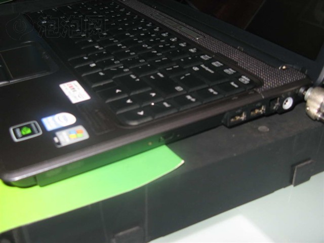 ����Compaq Presario V3802TX(KS395PA)�ʼǱ� ����鿴��һ��