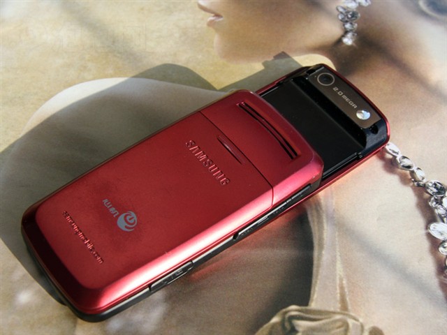 ����SGH-i408�ֻ� ����鿴��һ��