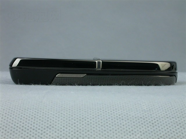 ŵ����8800 Sapphire Arte�ֻ� ����鿴��һ��