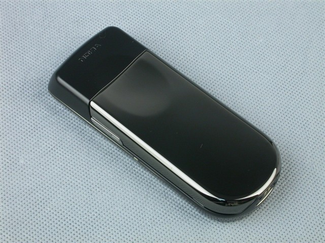 ŵ����8800 Sapphire Arte�ֻ� ����鿴��һ��