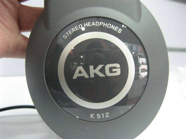 AKGK512���� ����鿴��һ��