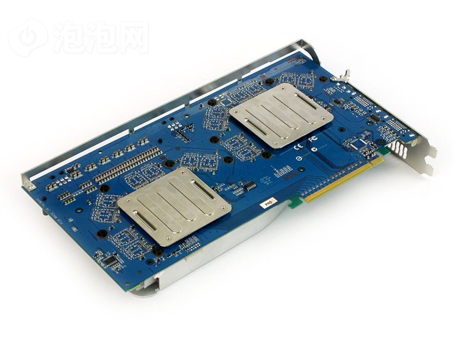 ��˶EN6800GT DUAL�Կ� ����鿴��һ��
