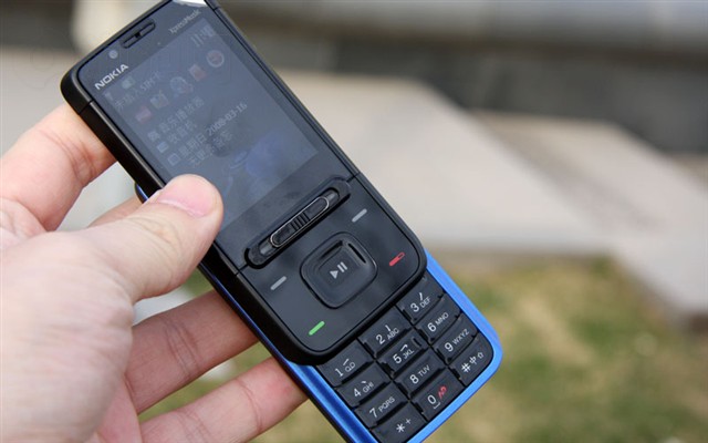 ŵ����5610XM�ֻ� ����鿴��һ��
