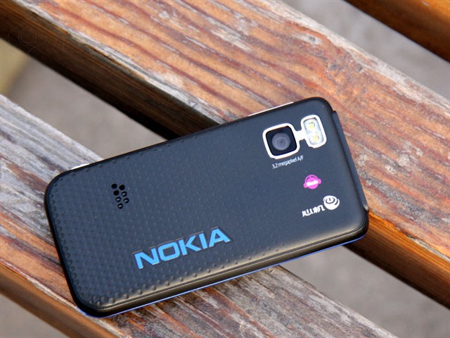 ŵ����5610XM�ֻ� ����鿴��һ��