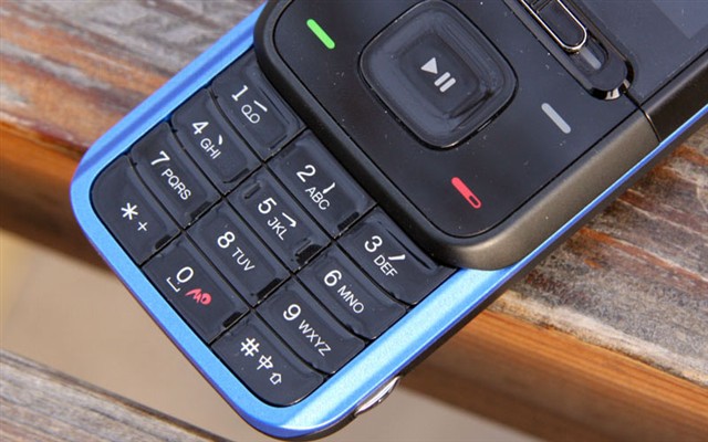 ŵ����5610XM�ֻ� ����鿴��һ��