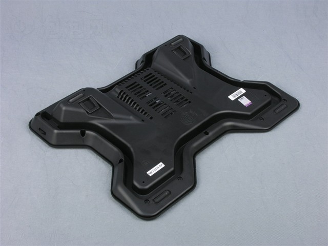 尊龙5218(R9-NBC-APMS/APSS)散热器
