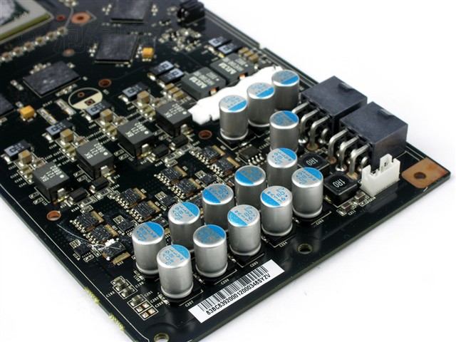 ӯͨG9800GTX-512GD3�������Կ� ����鿴��һ��