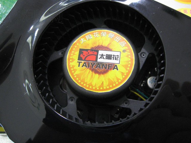 ̫����9800GTX/512M/DDR3�������Կ� ����鿴��һ��