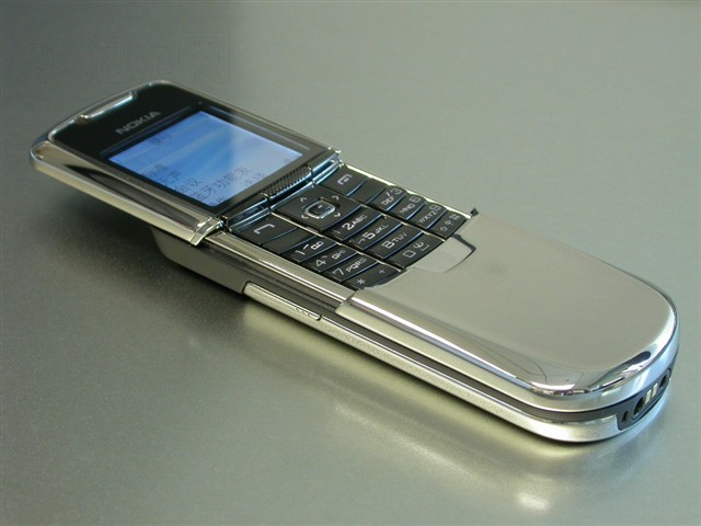 nokia/诺基亚 8800 滑盖金属
