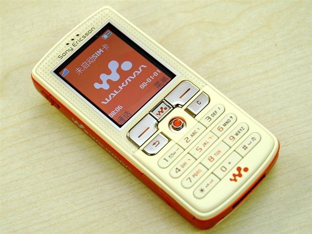 ����W800c�ֻ� ����鿴��һ��
