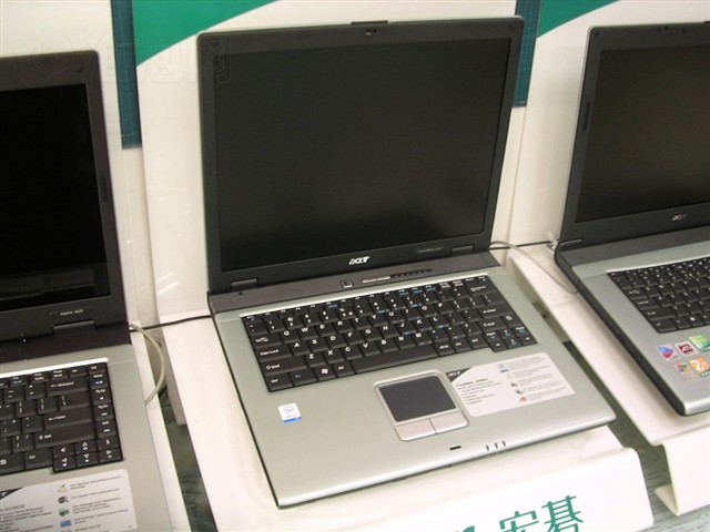 AcerTravelMate 2358NXCi�ʼǱ� ����鿴��һ��