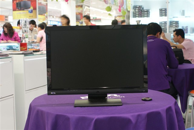 ����G2110WҺ����ʾ�� ����鿴��һ��