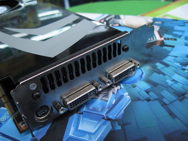 ӯͨG9800GTX-512GD3�������Կ� ����鿴��һ��