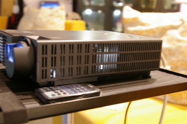 ����ʿKG-PS1100ͶӰ�� ����鿴��һ��