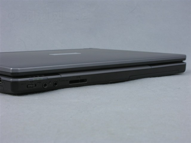 ��������W230S(T1400)�ʼǱ� ����鿴��һ��