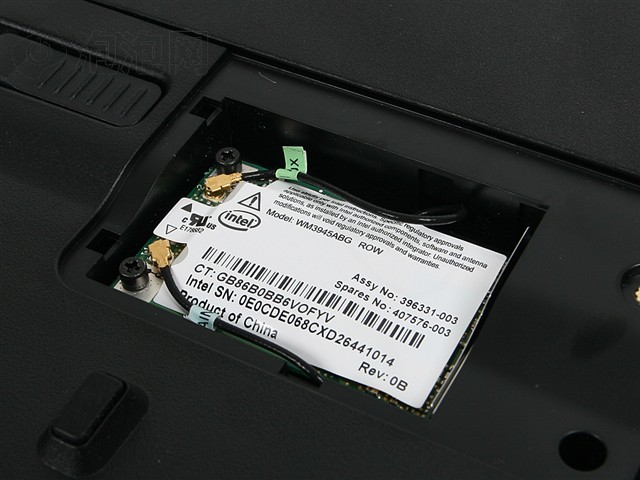 Compaq Presario V3805AU(KS388PA)�ʼǱ�