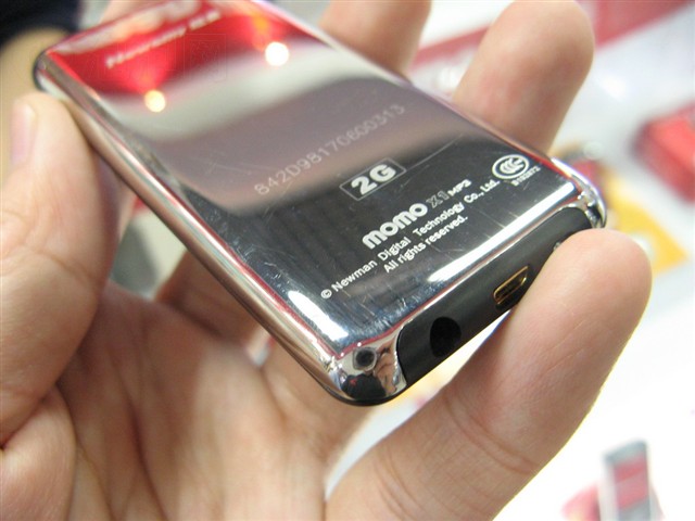 Ŧ��NUNU-X1(1G)MP3 ����鿴��һ��