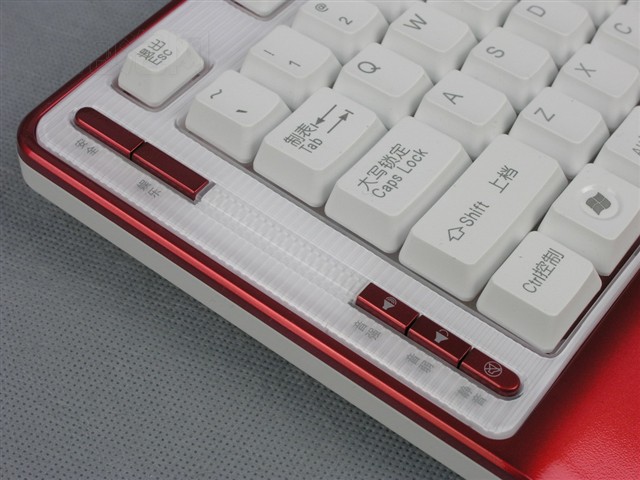 000788466.jpg