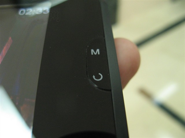 VX767(4GB)MP3