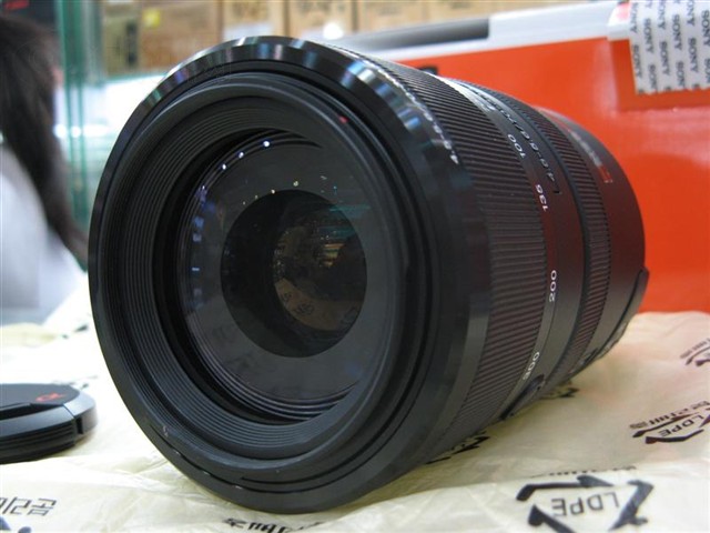 ����70-300mm F/4.5-5.6G SSM��ͷ ����鿴��һ��