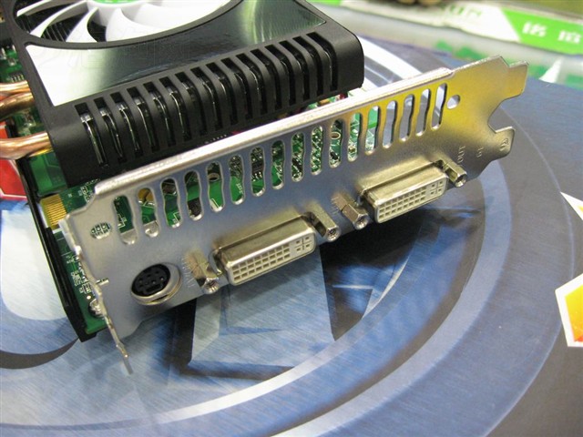 ���u����9600GT�ս����Կ� ����鿴��һ��