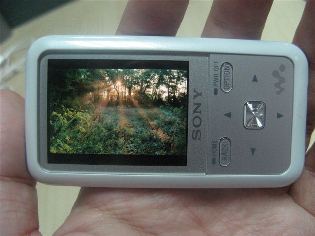 ����NWZ-S715F(2GB)MP3 ����鿴��һ��