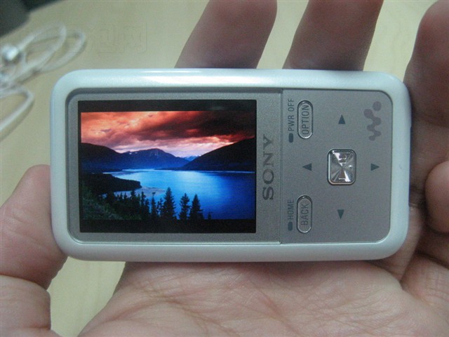 ����NWZ-S715F(2GB)MP3 ����鿴��һ��