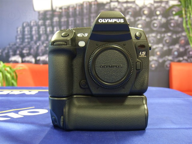E-3�������