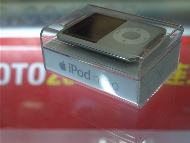 iPod nano 3(4GB)MP3