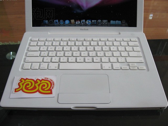 ƻ��MacBook(MB403CH/A)�ʼǱ� ����鿴��һ��