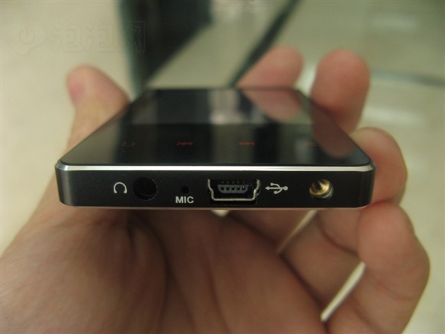 Ŧ��NUNU-X7(4GB)MP3 ����鿴��һ��
